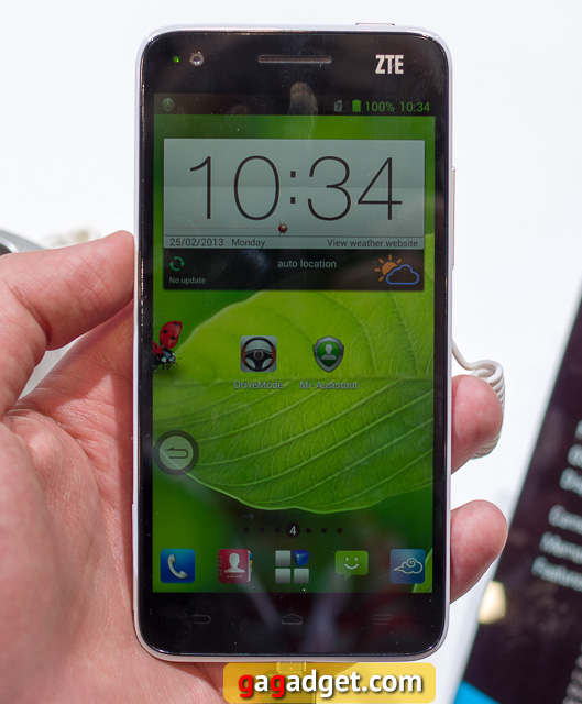 Стенд ZTE на MWC 2013 своими глазами-2