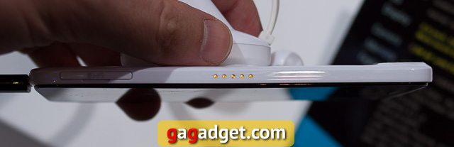 Стенд ZTE на MWC 2013 своими глазами-5