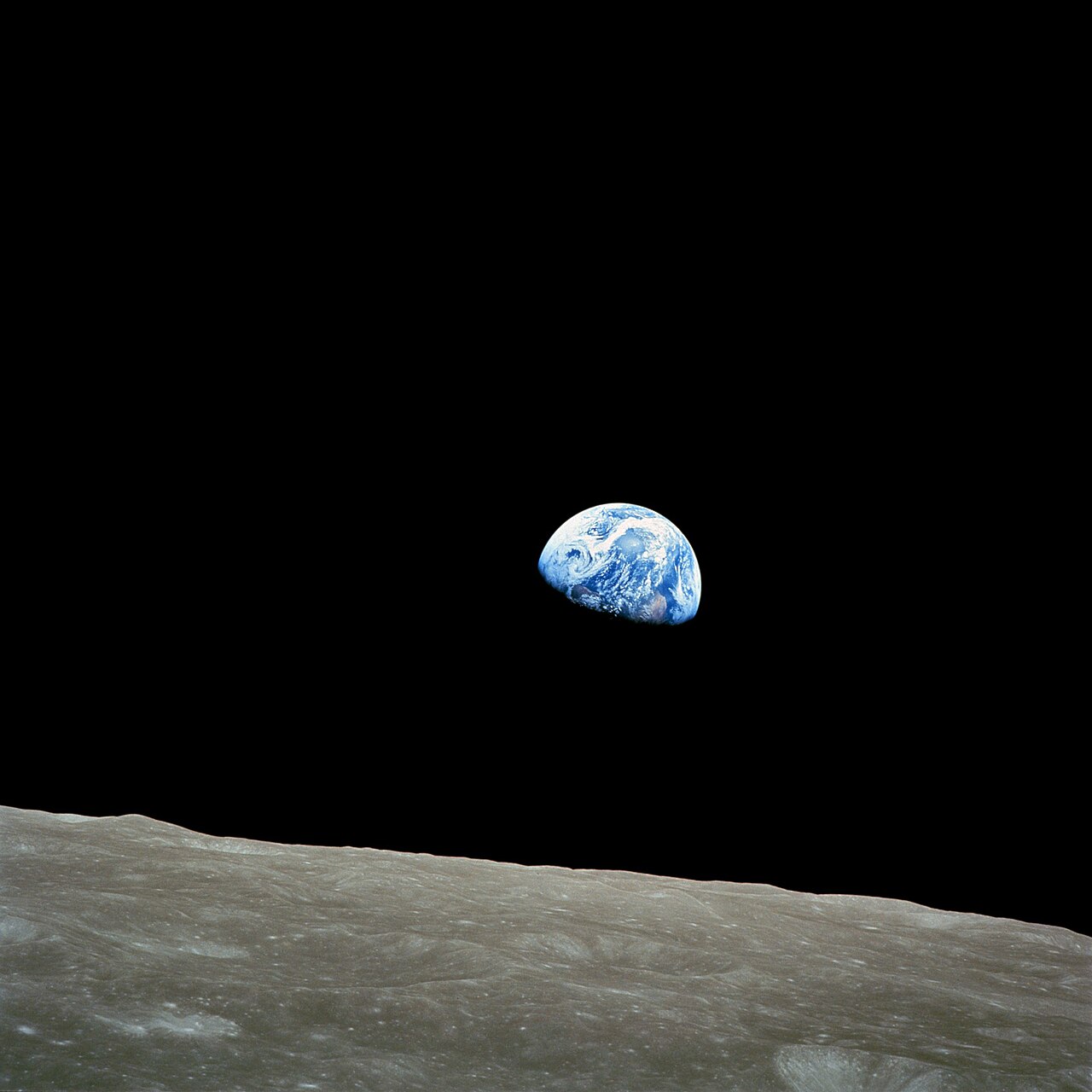 Схід Землі. Ілюстрація: William Anders, Apollo 8