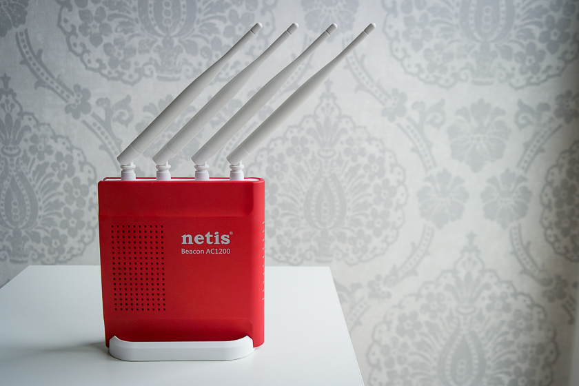 Обзор беспроводного роутера netis Beacon WF2681-2