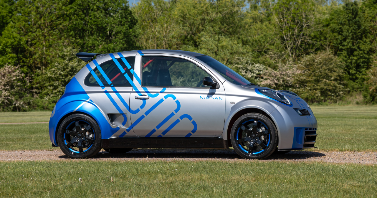 Nissan Micra 350SR sur fond de paysage