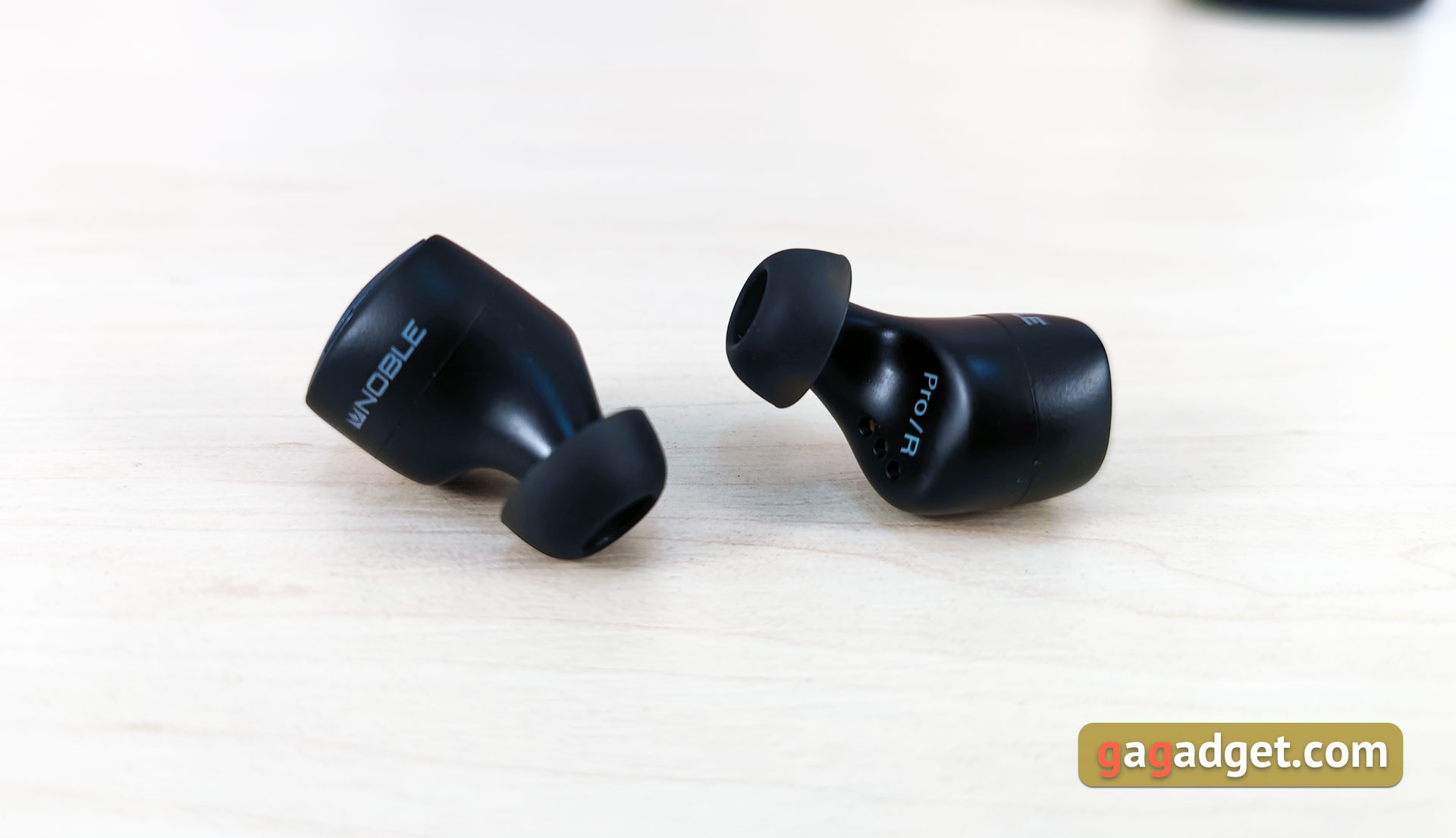Noble Audio Falcon Pro Review-10