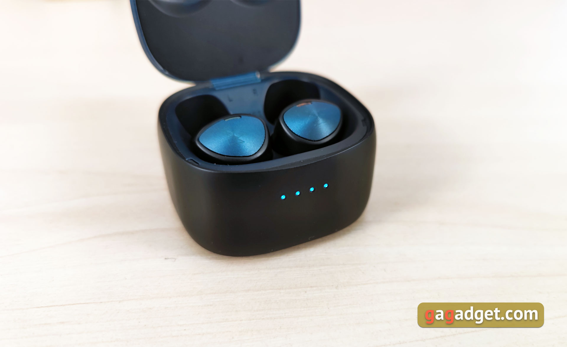 Noble Audio Falcon Pro Review-15