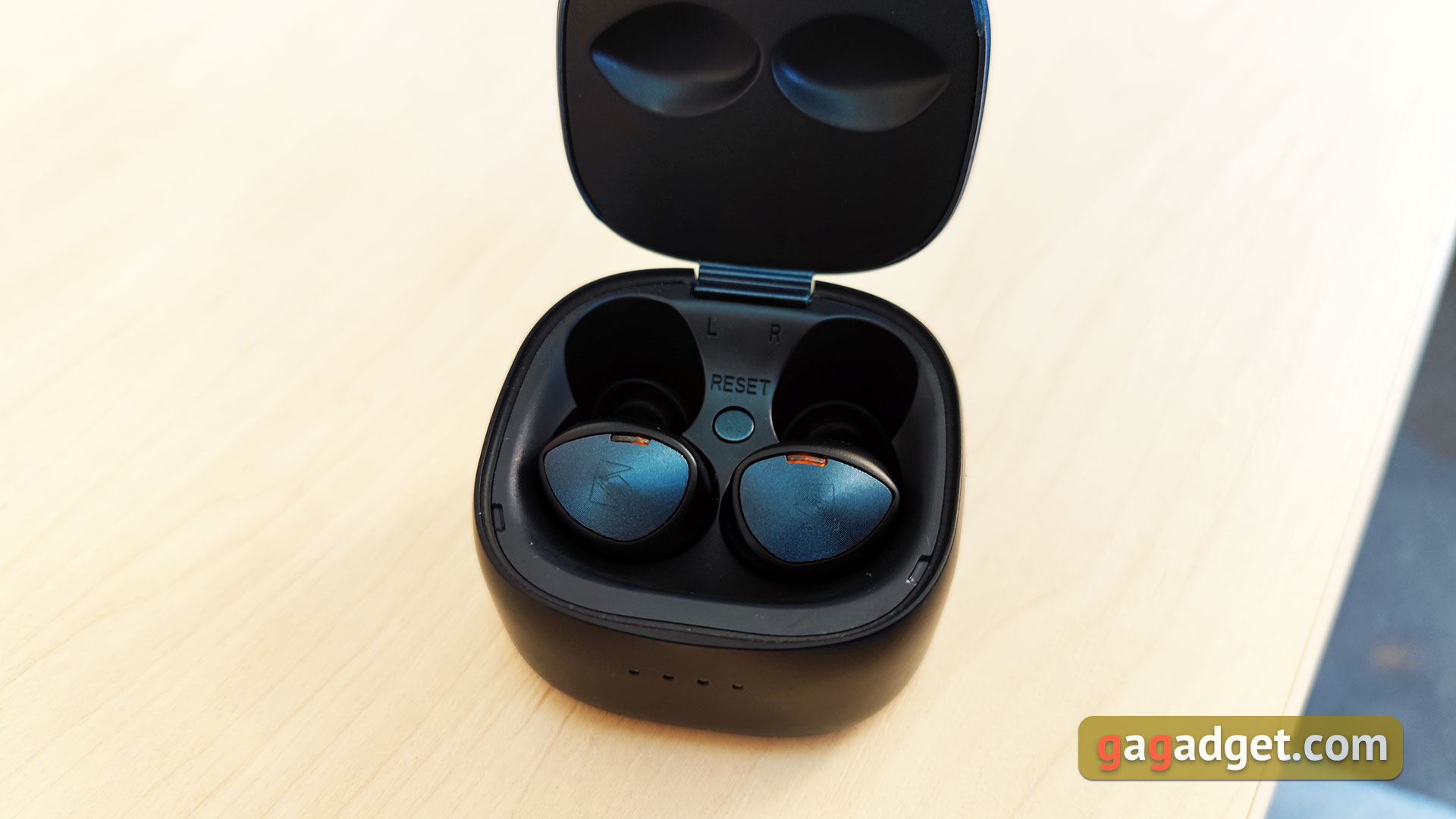 Noble Audio Falcon Pro Review-39