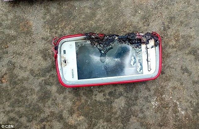 nokia5233.jpg