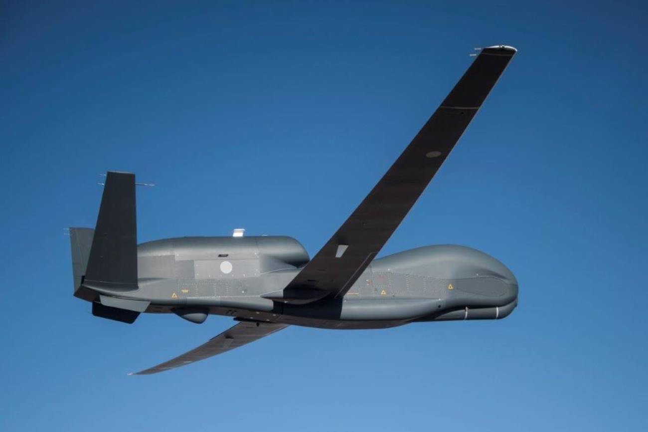 US strategic drone RQ-4B Global Hawk has completed a 7-hour mission over the Black Sea, coming within 150 kilometres of Crimea-2