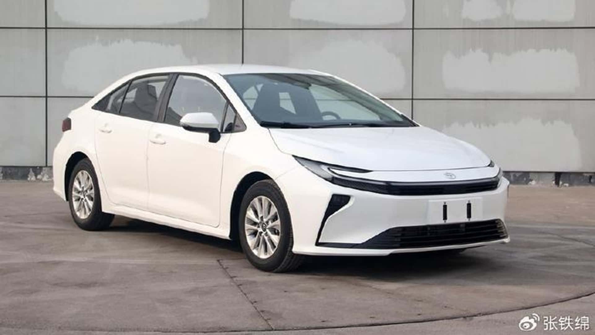 Toyota Corolla update: front end