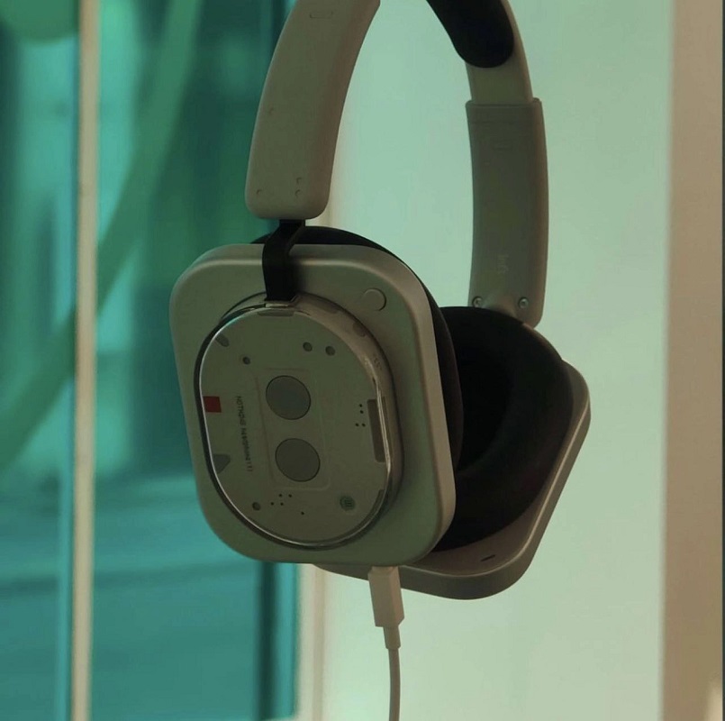 Stylish Details Nothing Headphone (1)