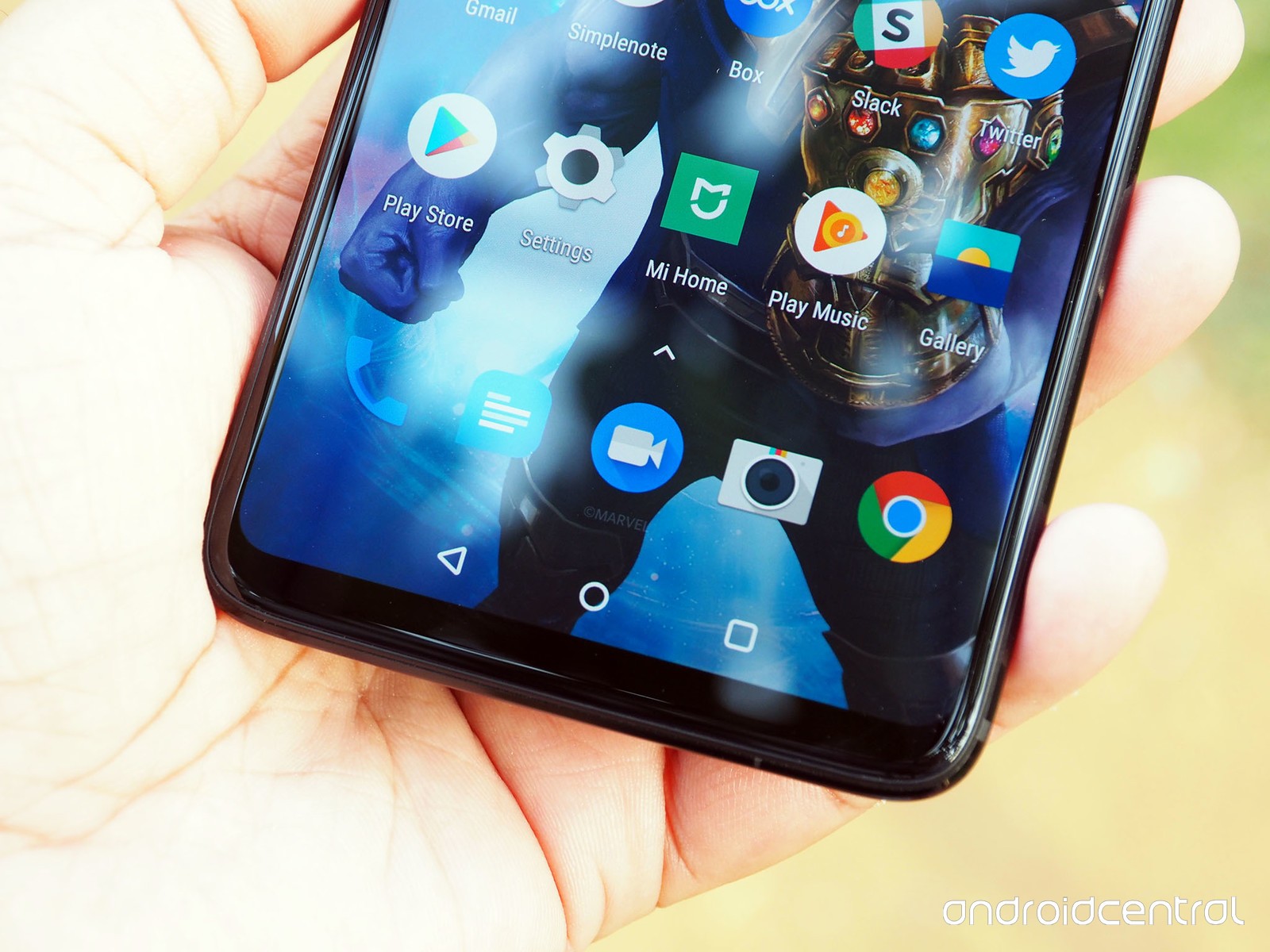 oneplus-6-avengers-8.jpg