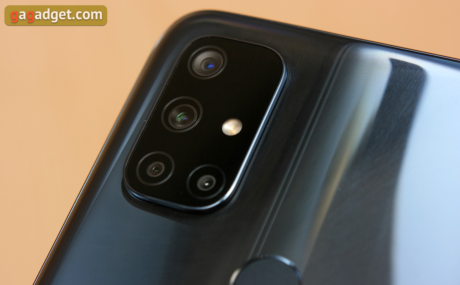 Обзор OnePlus Nord N10 5G: средний класс создателей «убийц флагманов»-11