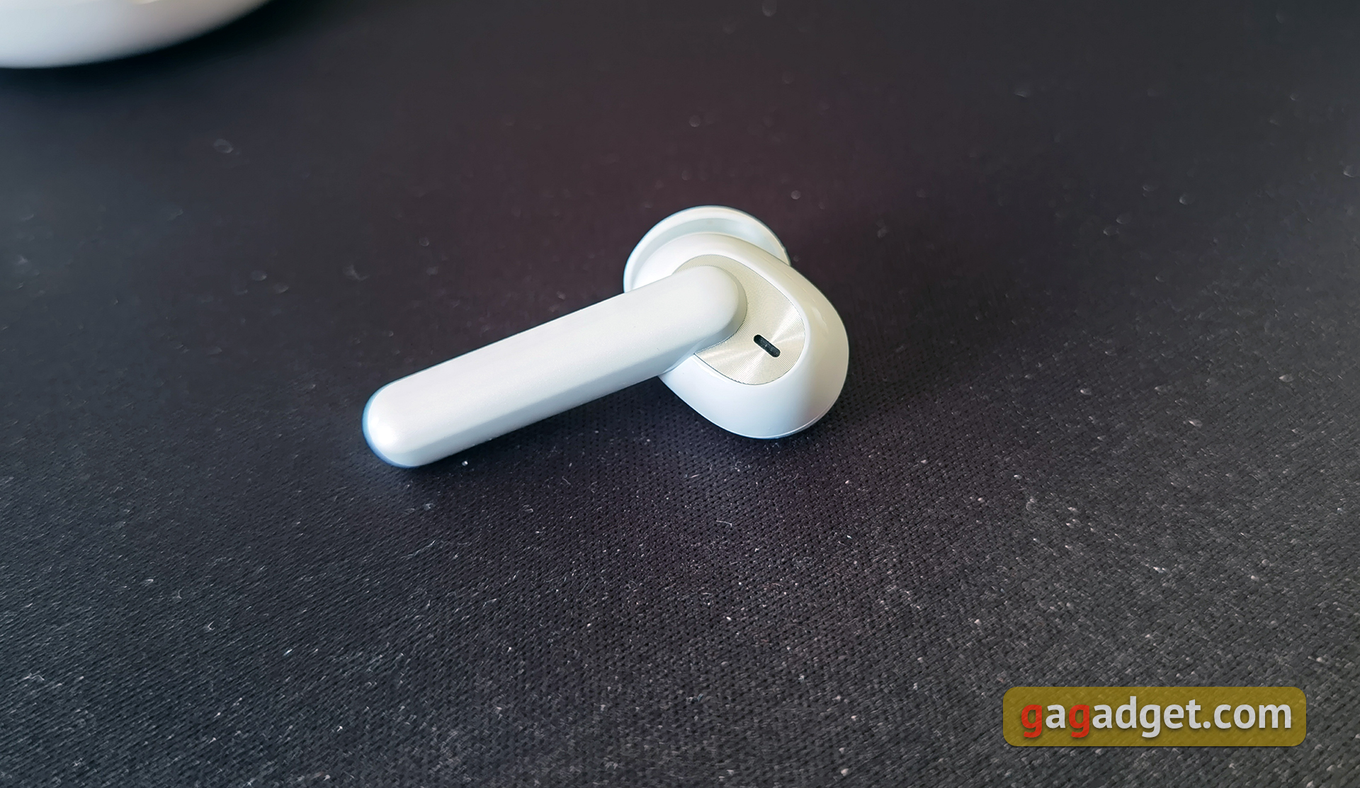 Обзор OPPO Enco W31: true wireless наушники с влагозащитой и сенсорным управлением-7