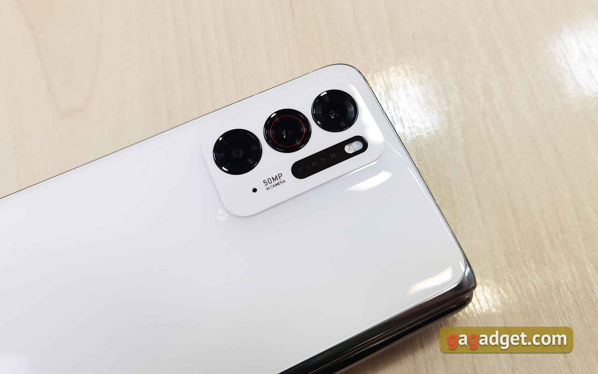OPPO Find N Review: a Foldable Smartphone with Wrinkle-Free Display-121