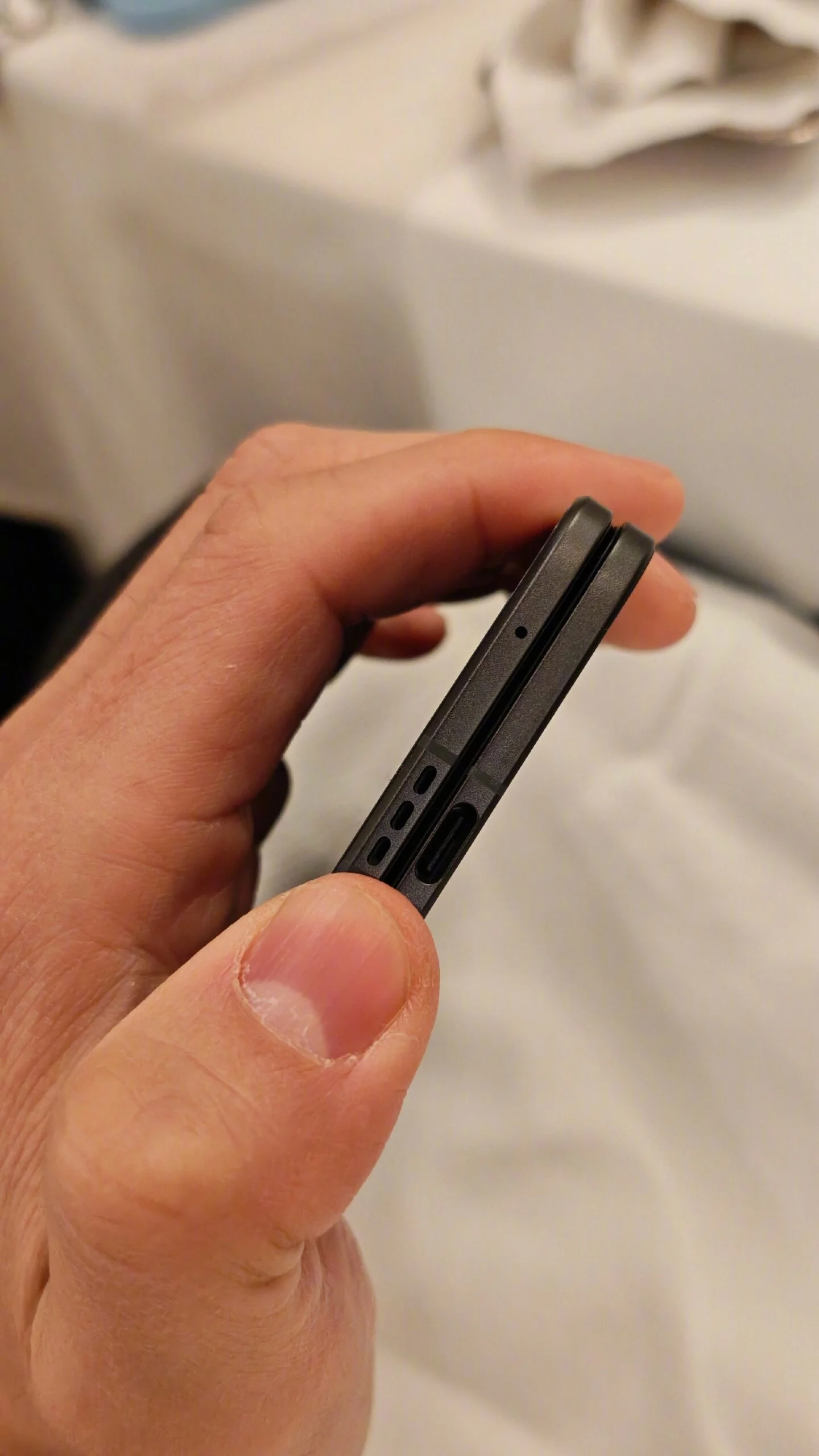 Oppo Find N5: зображення з профілю