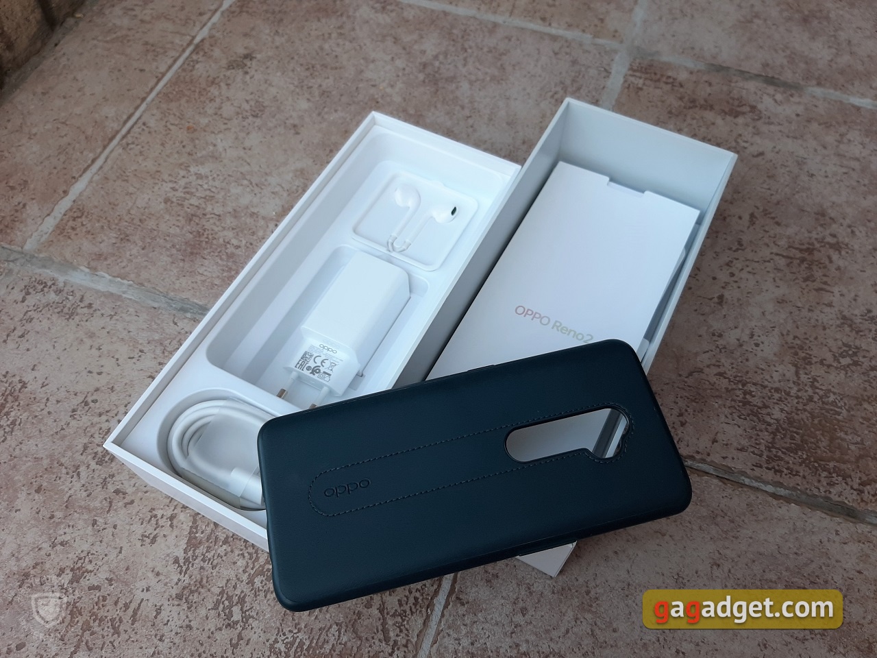 Огляд OPPO Reno2: бачить те, чого не бачите ви-2
