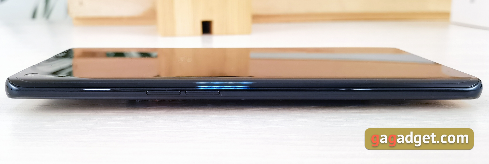 Обзор OPPO Reno4 Pro: расплата за быструю зарядку-10