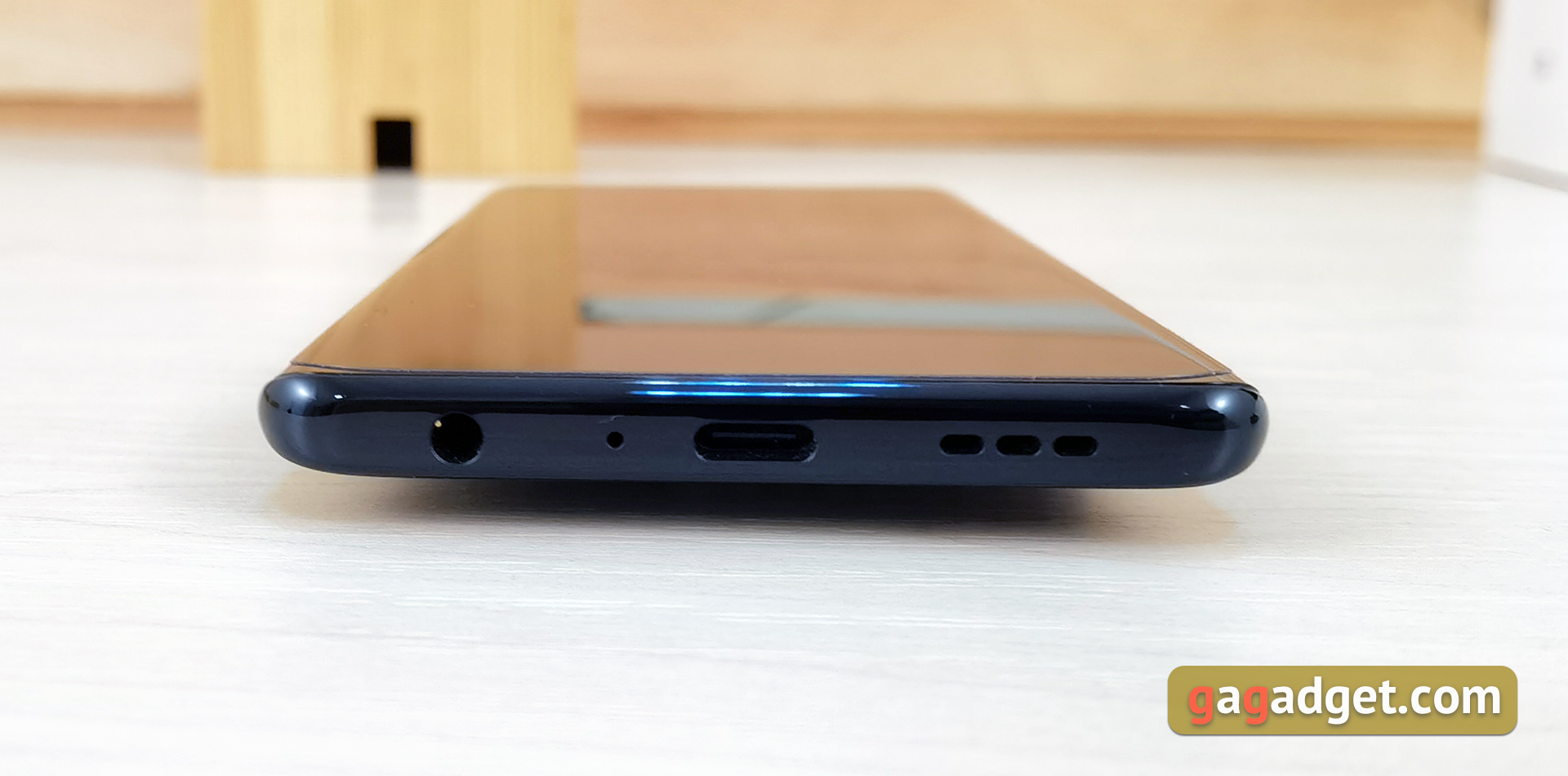 Обзор OPPO Reno4 Pro: расплата за быструю зарядку-11