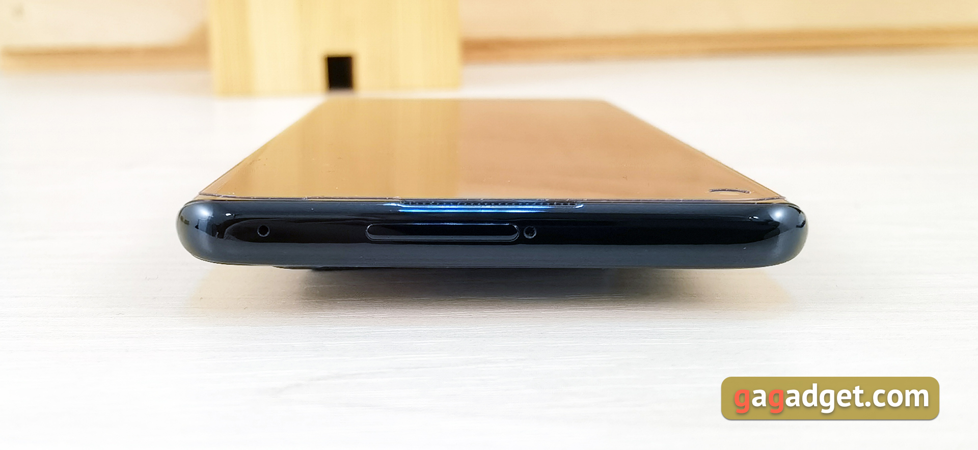 Обзор OPPO Reno4 Pro: расплата за быструю зарядку-12
