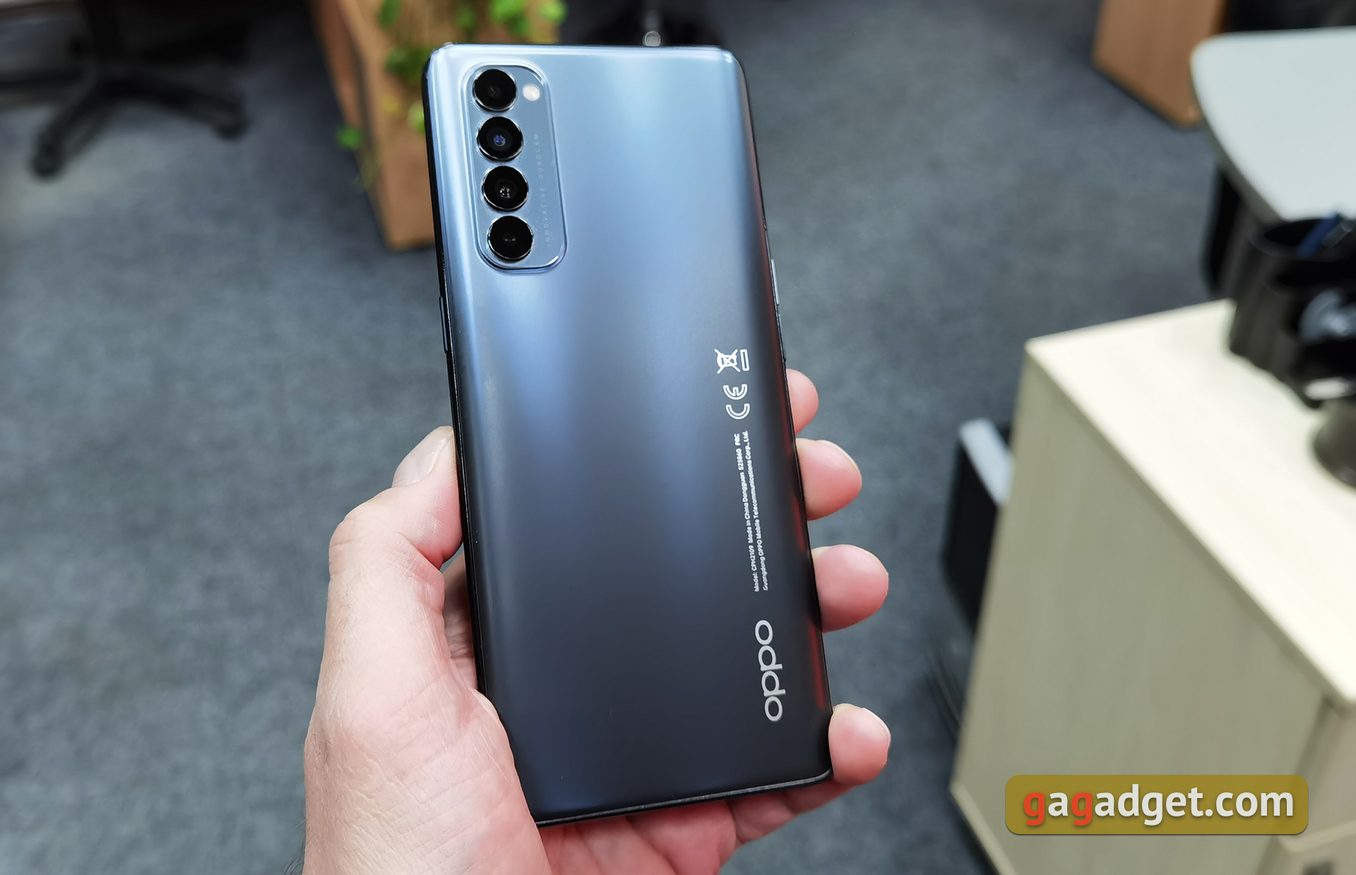 Обзор OPPO Reno4 Pro: расплата за быструю зарядку-14