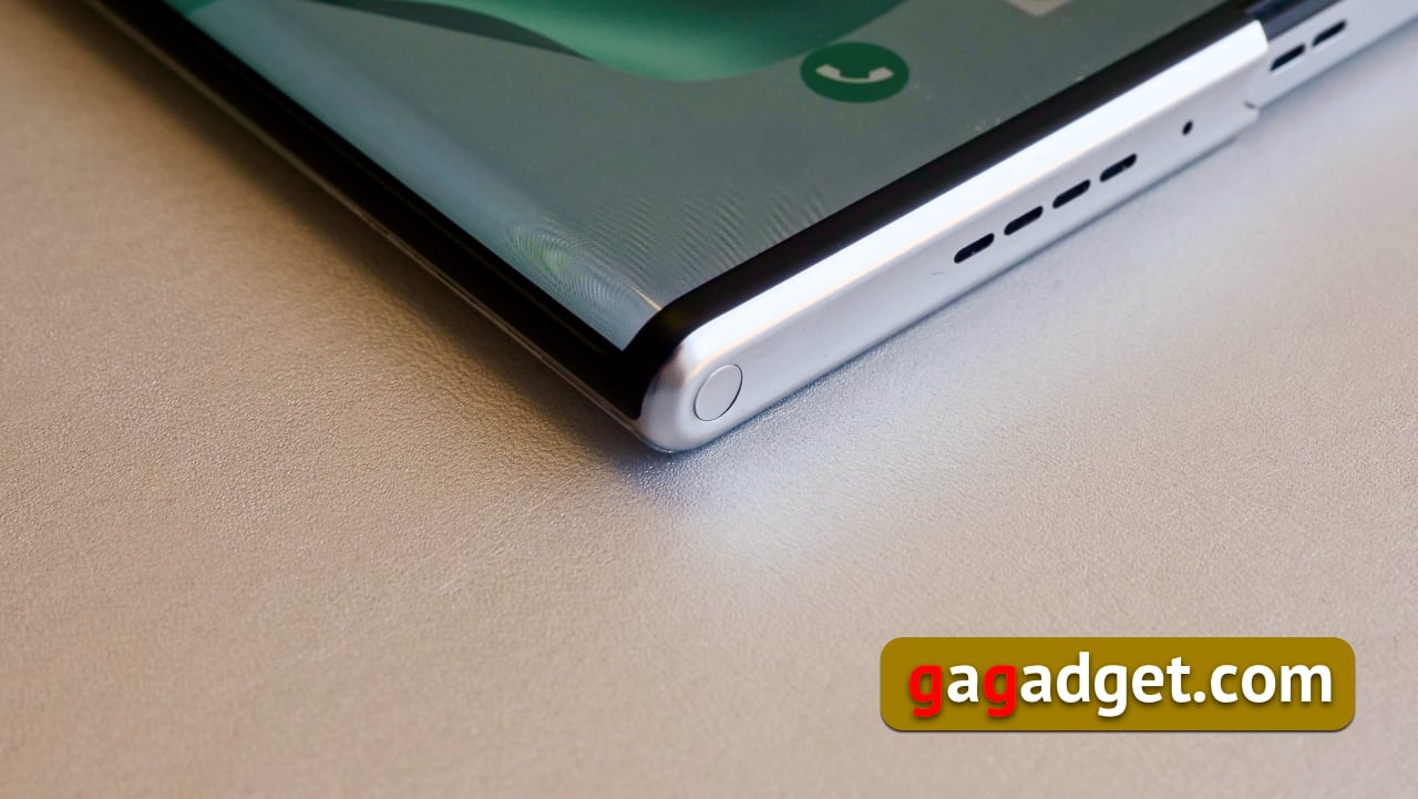Comment OPPO a réinventé le facteur de forme des smartphones avec un écran flexible (exemples tirés du prototype OPPO X 2021)-29