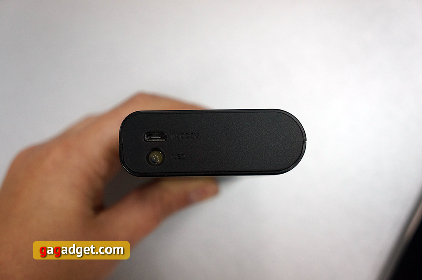 Обзор портативного аккумулятора с солнечной батареей Sigma Mobile Oyama-6