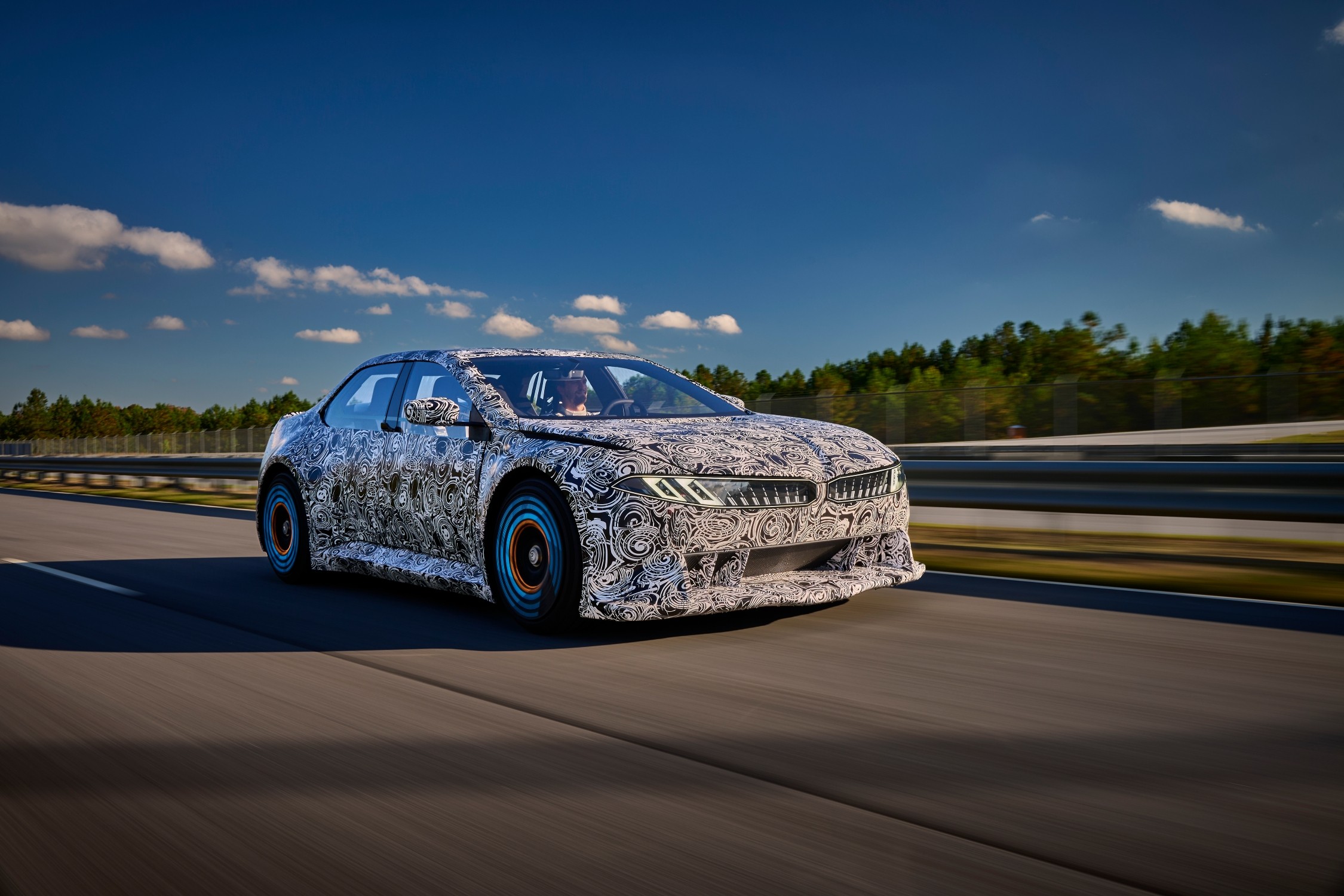 BMW Vision Driving Experience динамический вид