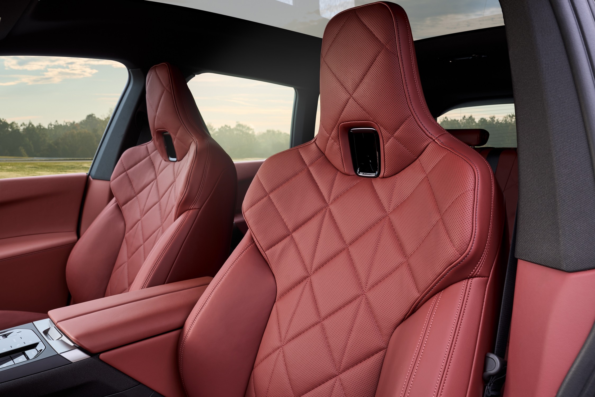BMW iX cabin with new dashboard