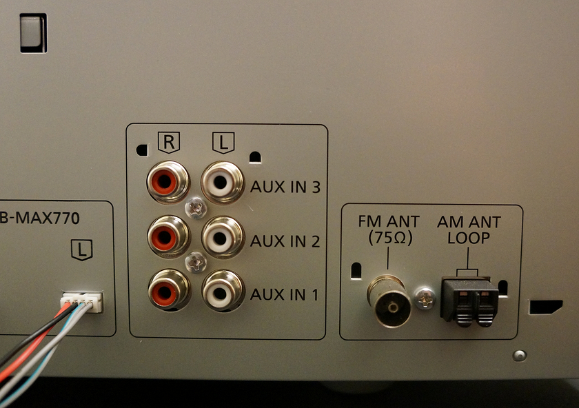 Один центнер и три киловатта. Обзор Panasonic SC-MAX770-5