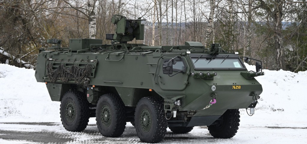 Patria 6x6 véhicule blindé de transport de troupes