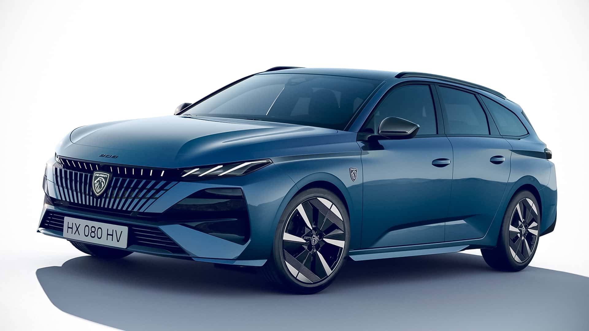 Updated Peugeot 308 SW, side view