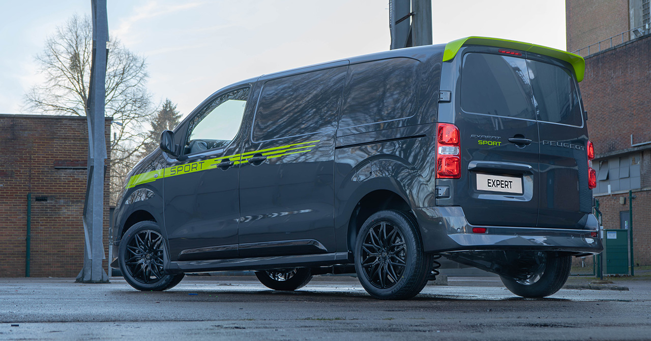 Салон Peugeot Expert Sport з оновленим дизайном