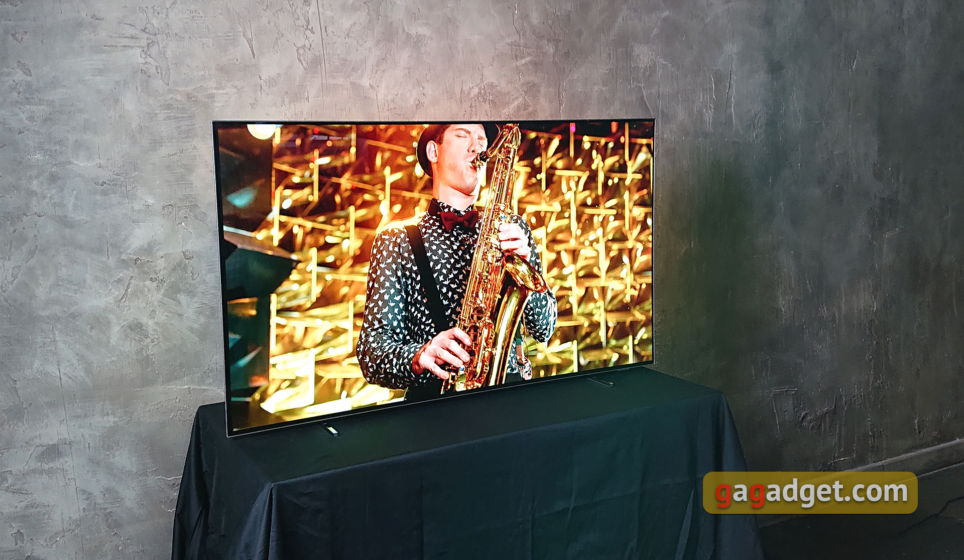 philips-55oled803-16.jpg
