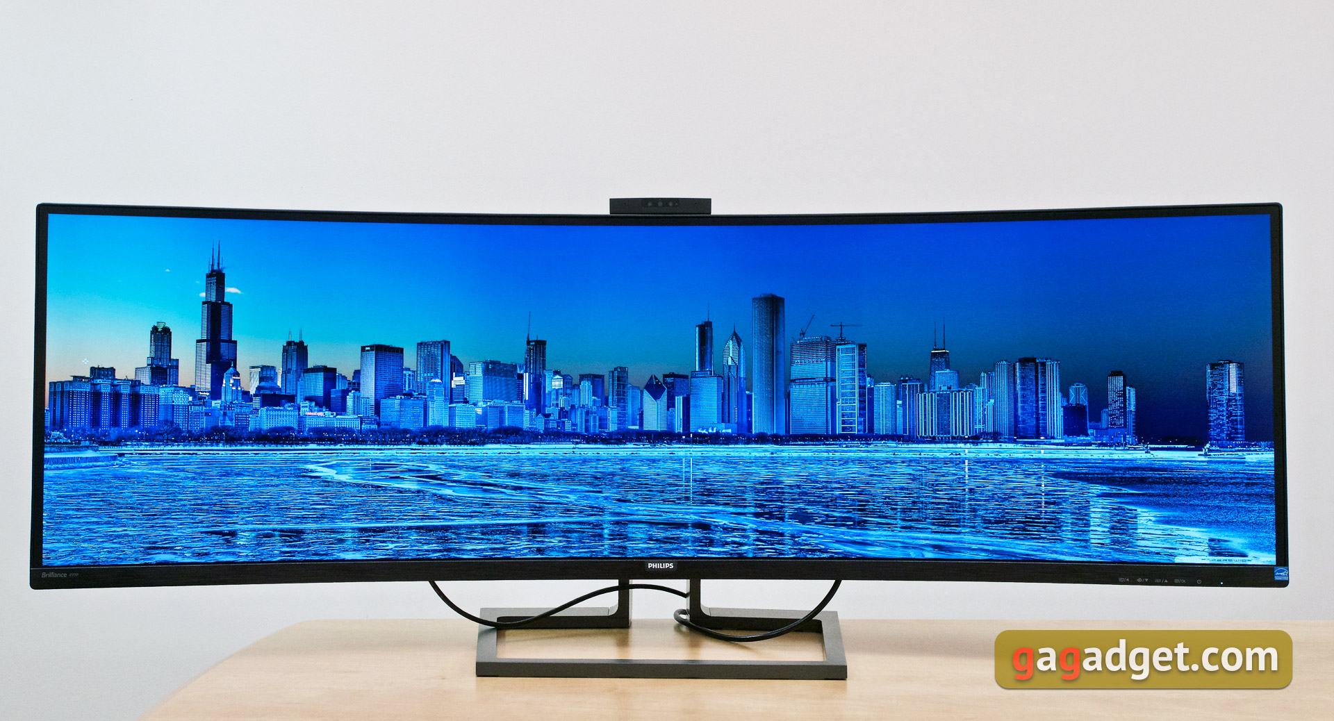 Обзор Philips Brilliance 499P9H: 49-дюймовый монитор-авианосец-40