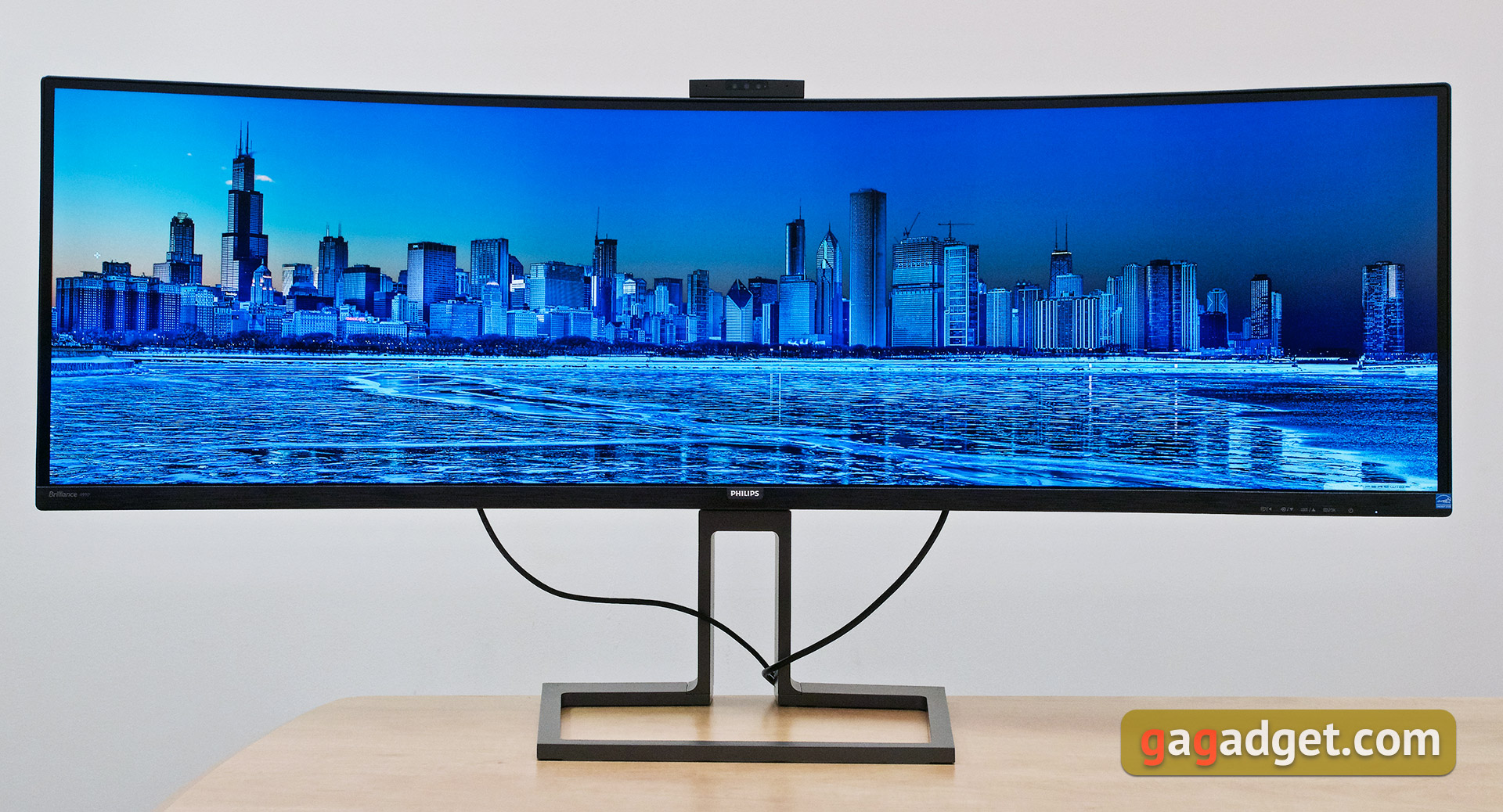 Обзор Philips Brilliance 499P9H: 49-дюймовый монитор-авианосец-41