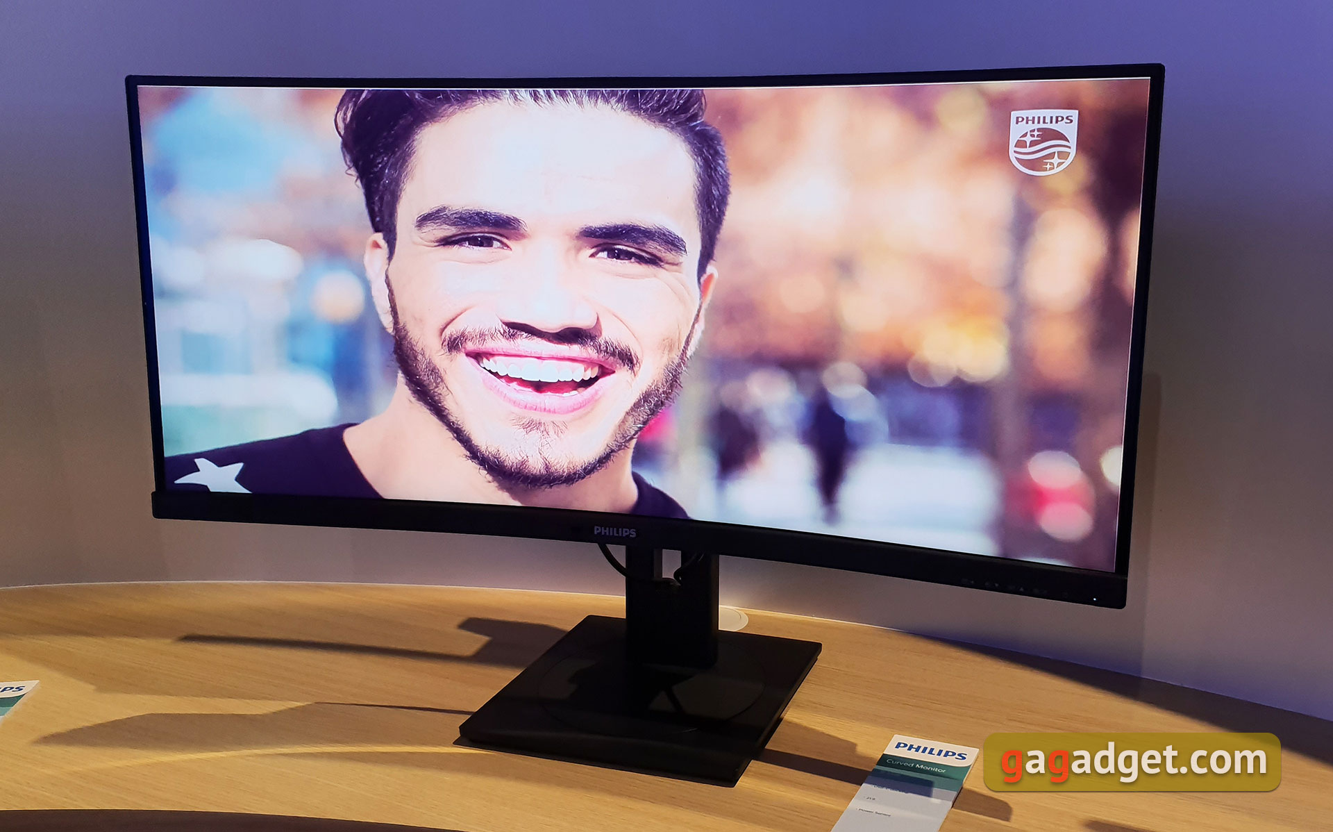 IFA 2019: новые мониторы Philips для бизнеса, домашнего использования и консольных геймеров-15