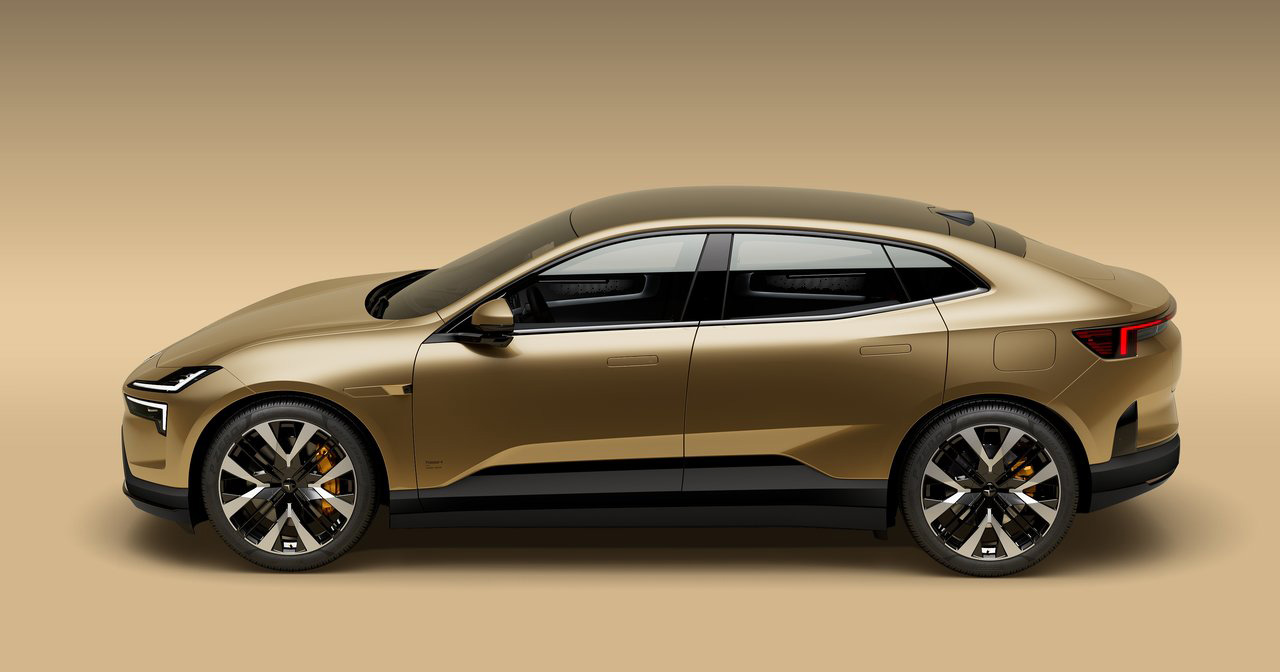 Polestar 4 is an electric crossover.