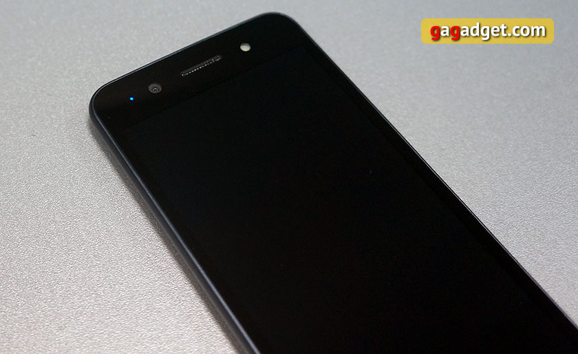 Для скромных любителей селфи: обзор смартфона Prestigio Grace X5-8