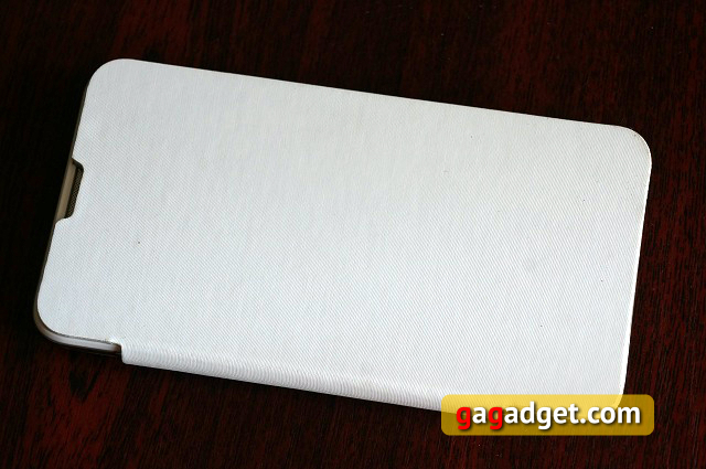 Беглый обзор Prestigio MultiPhone PAP5300 Duo-11