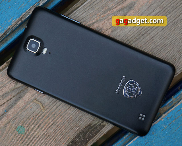Обзор Prestigio MultiPhone 5044 Duo-7