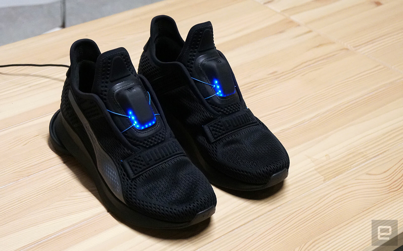puma-fi-self-lacing-sh44oes-1.jpg