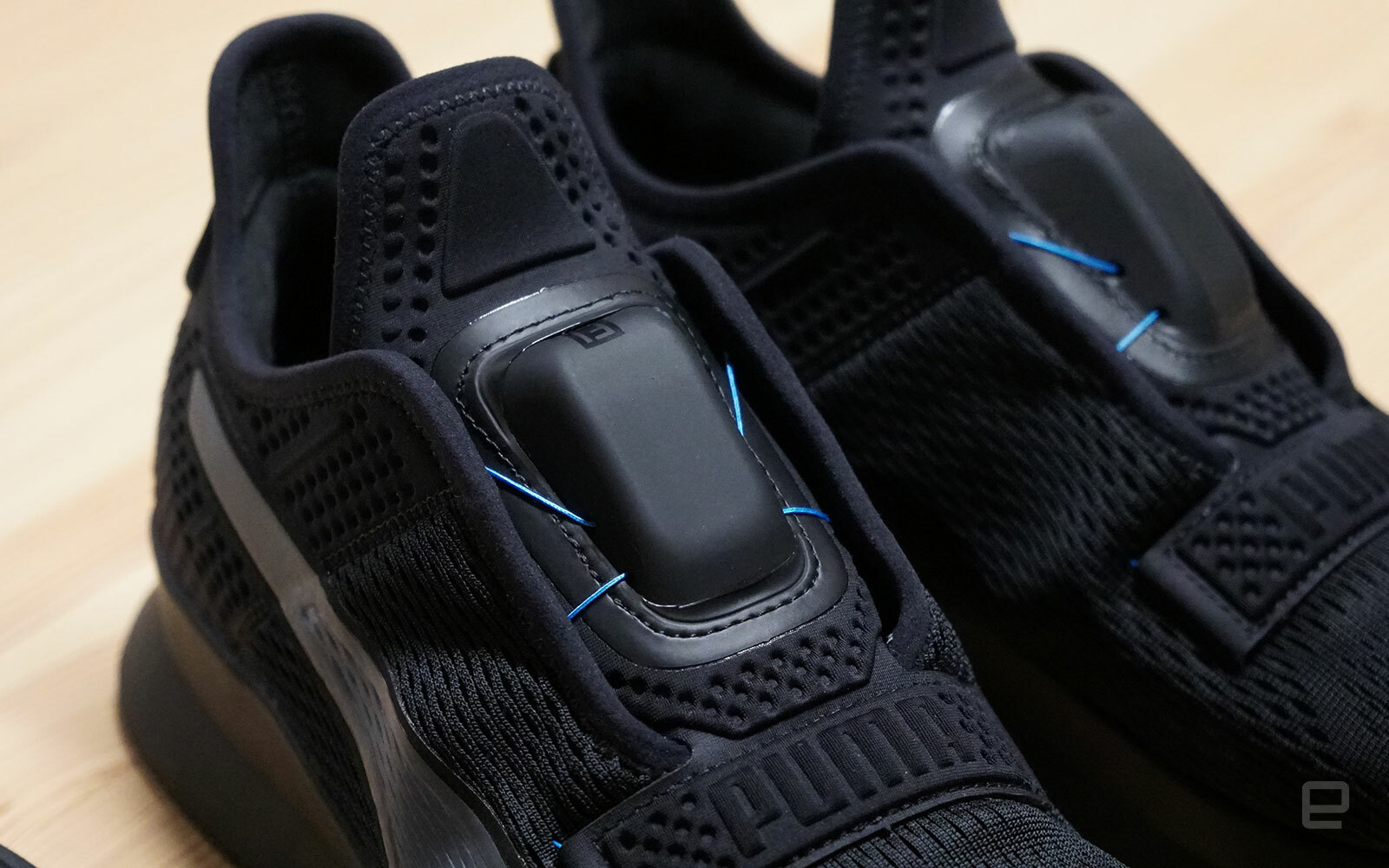 puma-fi-self-lacing-shoes44-1.jpg