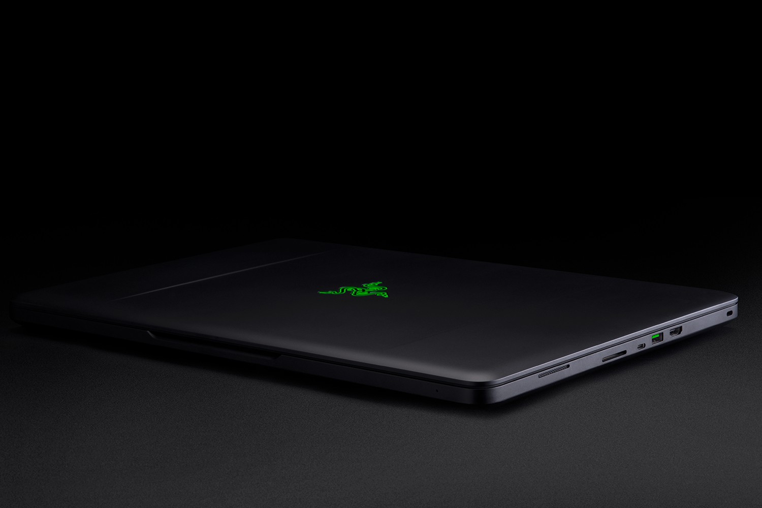 razer-blade-pro-2017-3.jpg