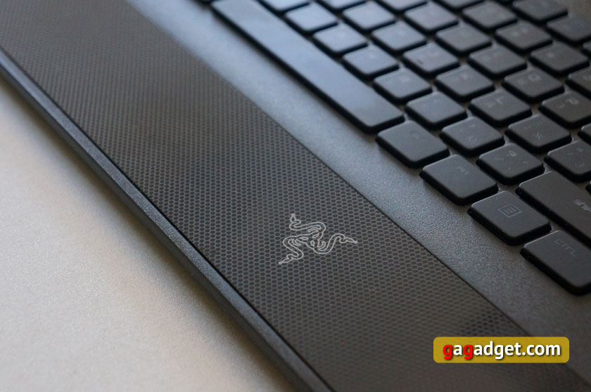 Обзор мембранной игровой клавиатуры Razer Deathstalker Chroma-6
