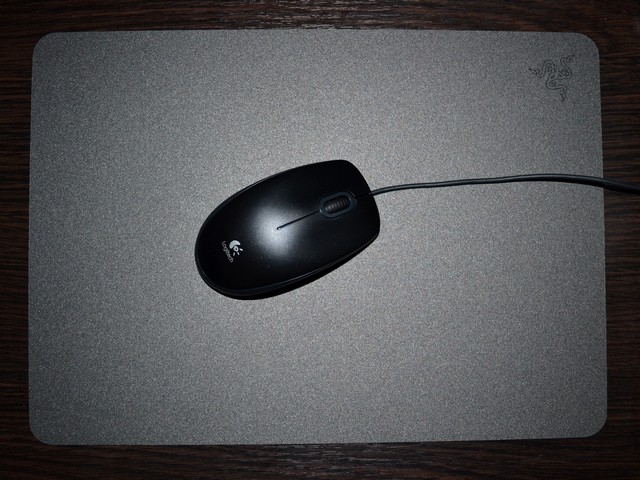 Обзор жесткого игрового коврика Razer Destructor 2-6