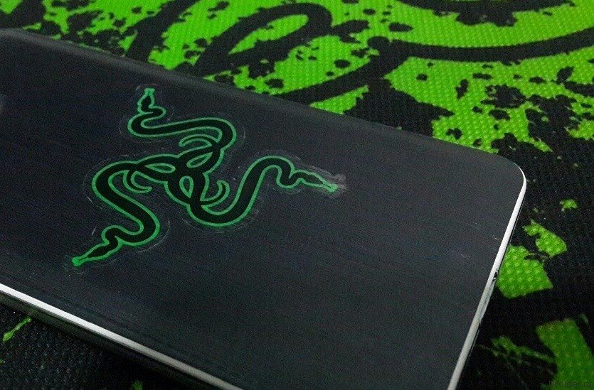 razer_smartphone.jpg