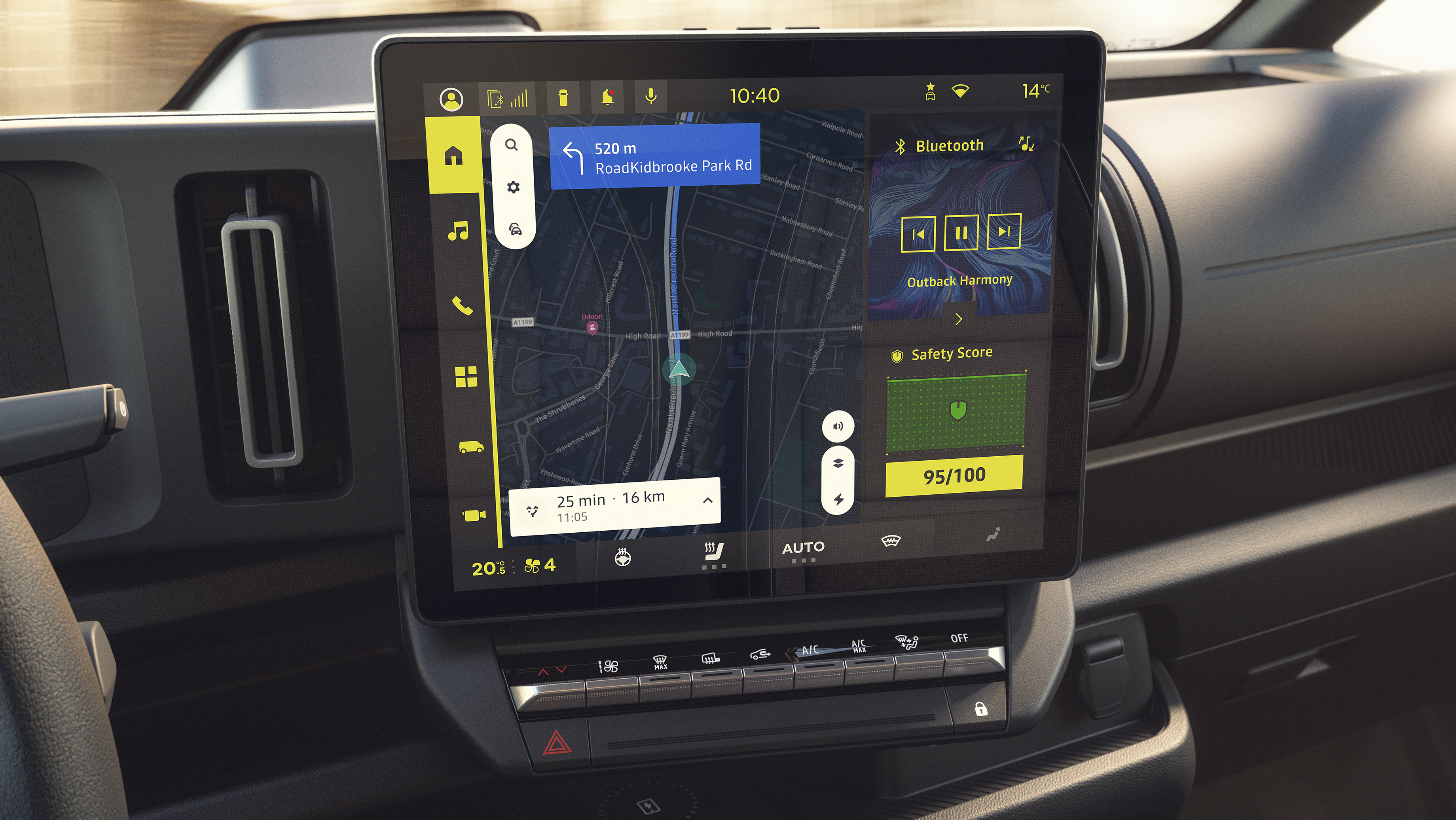 Renault Trafic Van E-Tech Electric Van Image