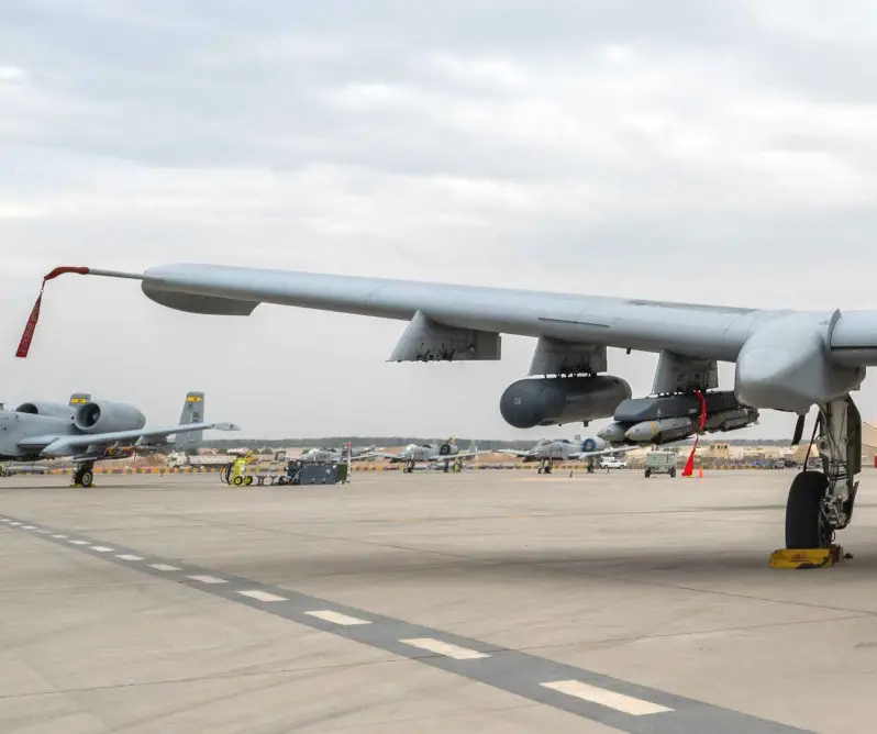 The iconic A-10 Thunderbolt II attack aircraft can now use APKWS II missiles and GBU-39/B small-diameter guided bombs-3