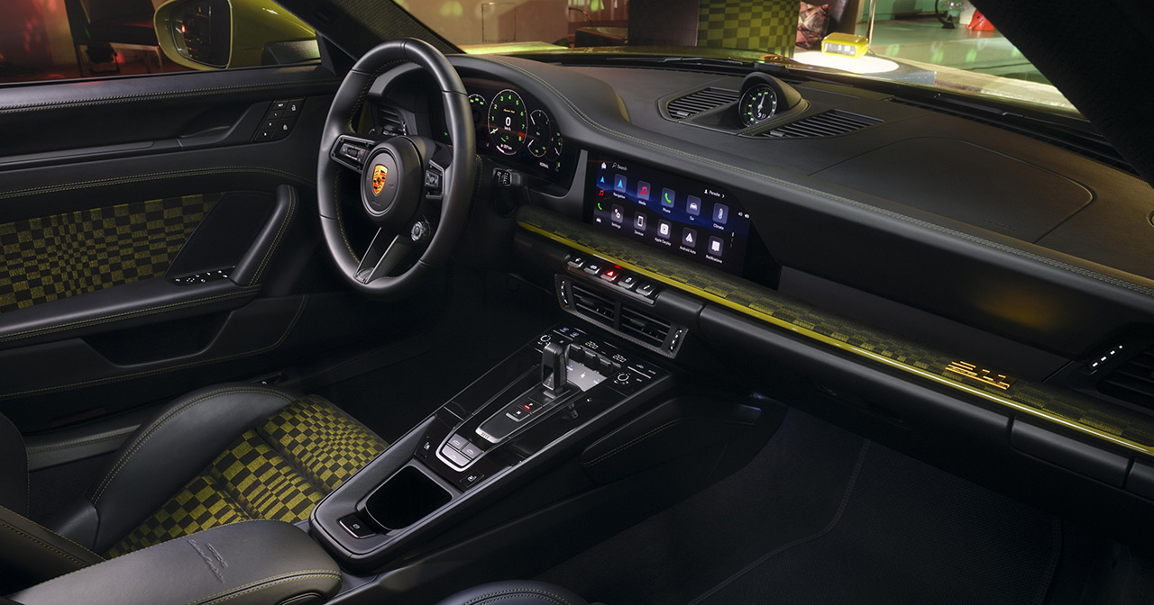 Vintage interior of Porsche 911 Spirit 70