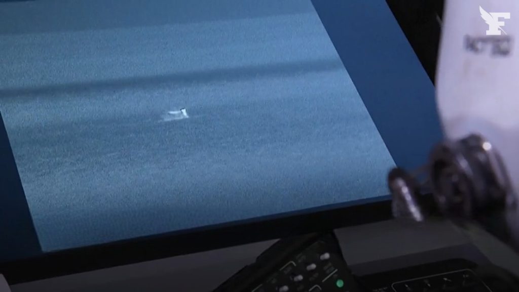 A merchant vessel in the lens of the Atlantique 2's infrared camera during a patrol of the Baltic Sea. Illustration: Le Figaro
