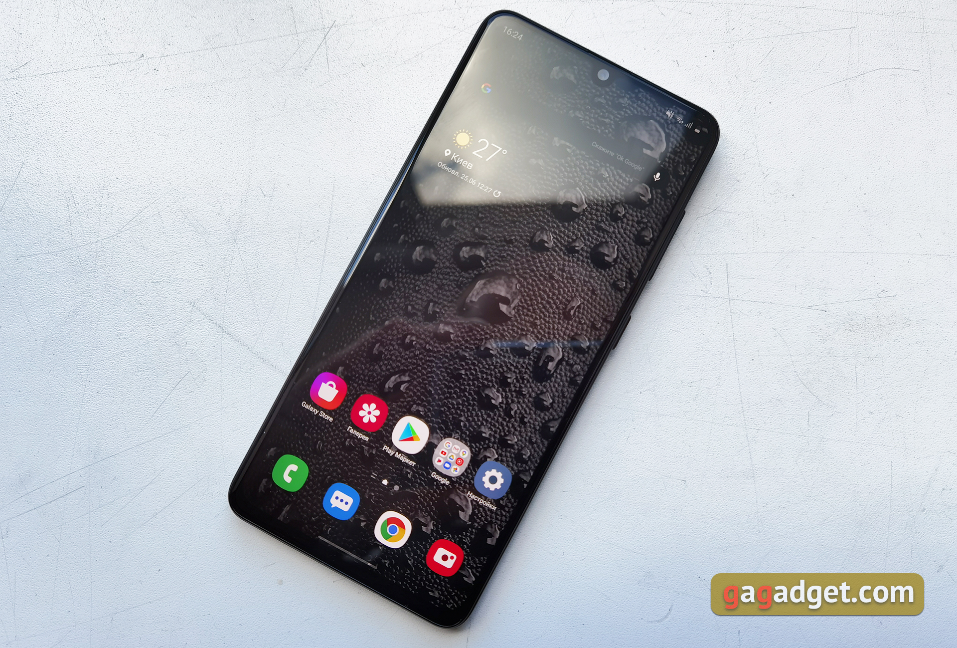 Обзор Samsung Galaxy A41: 6.1-дюймовая «компактность»-16