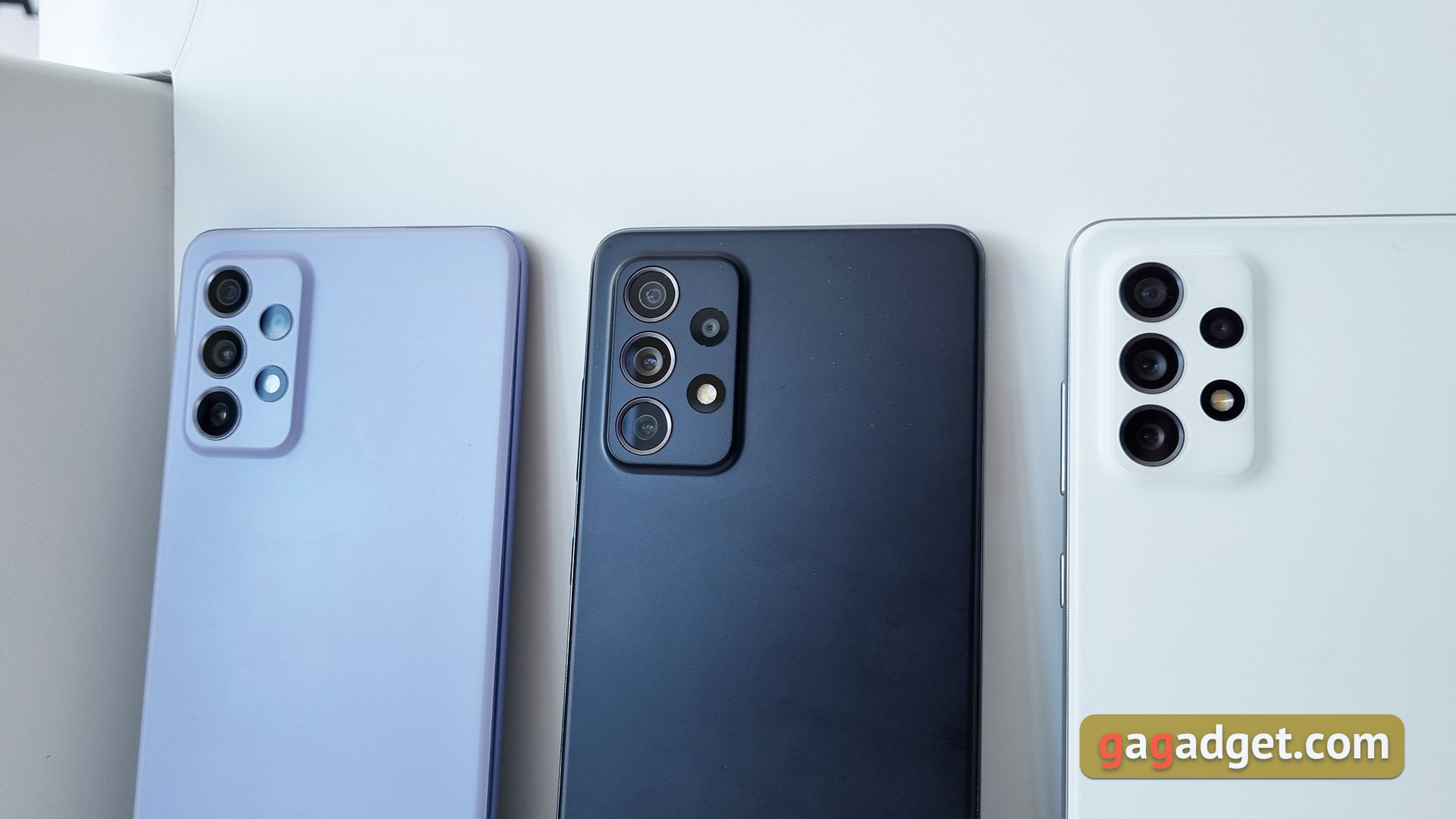 Смартфоны Samsung Galaxy A72, A52 и A32 своими глазами-76